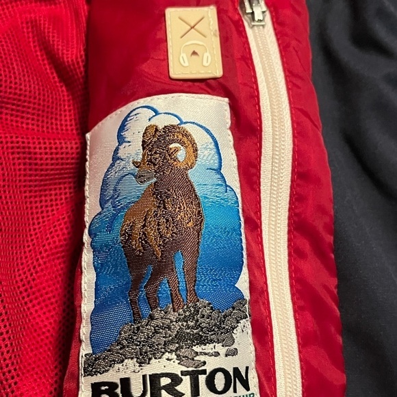 NWOT Burton Lined Jacket Sz Small - Picture 10 of 12